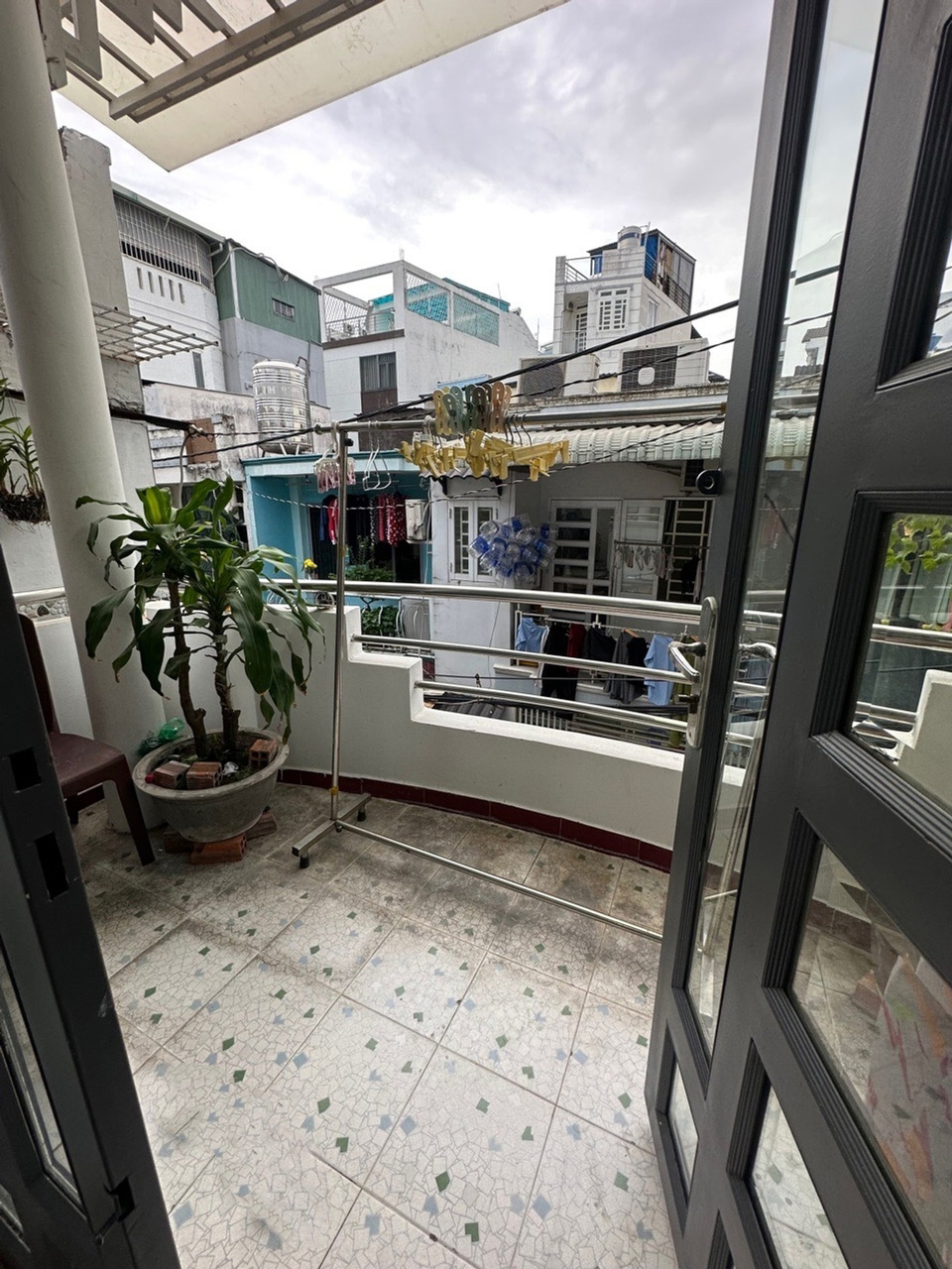 [L2924*] Nhà 2T Nở hậu sát Công Viên Làng Hoa Gò Vấp - 6.x Tỷ 16008679