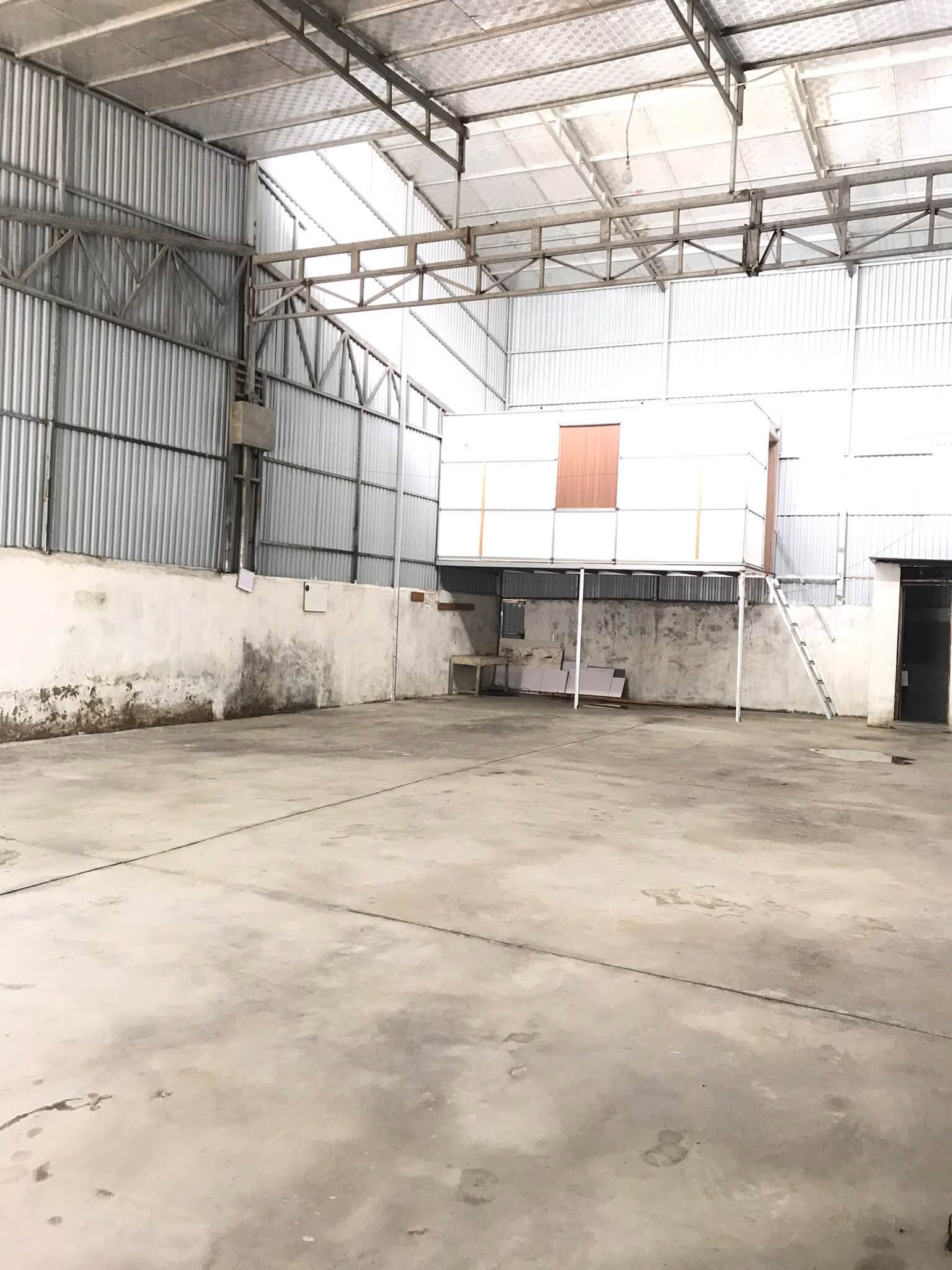 Cho thuê Kho Có diện tích 160m2 Tại SN 111 Xóm Mỹ -  Thôn Khê Tang - Xã Bình Minh – TP Hà Nội. 16008706