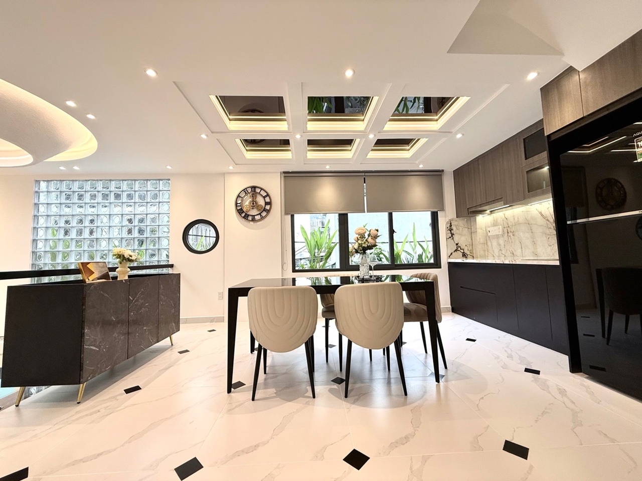 [D2926] Nhà 5 tầng vuông A4 Full Nội Thất sát Chợ Xóm Mới - 7.x Tỷ 16008708