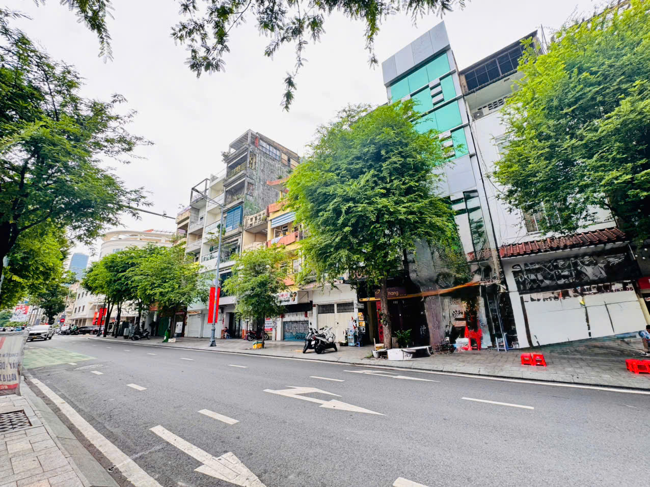 QUẬN 1: BÁN NHÀ 6 TẦNG MẶT TIỀN KINH DOANH LÊ THÁNH TÔN, P.BẾN THÀNH- NHÀ 2 MT TRƯỚC & SAU- NGAY 16008715