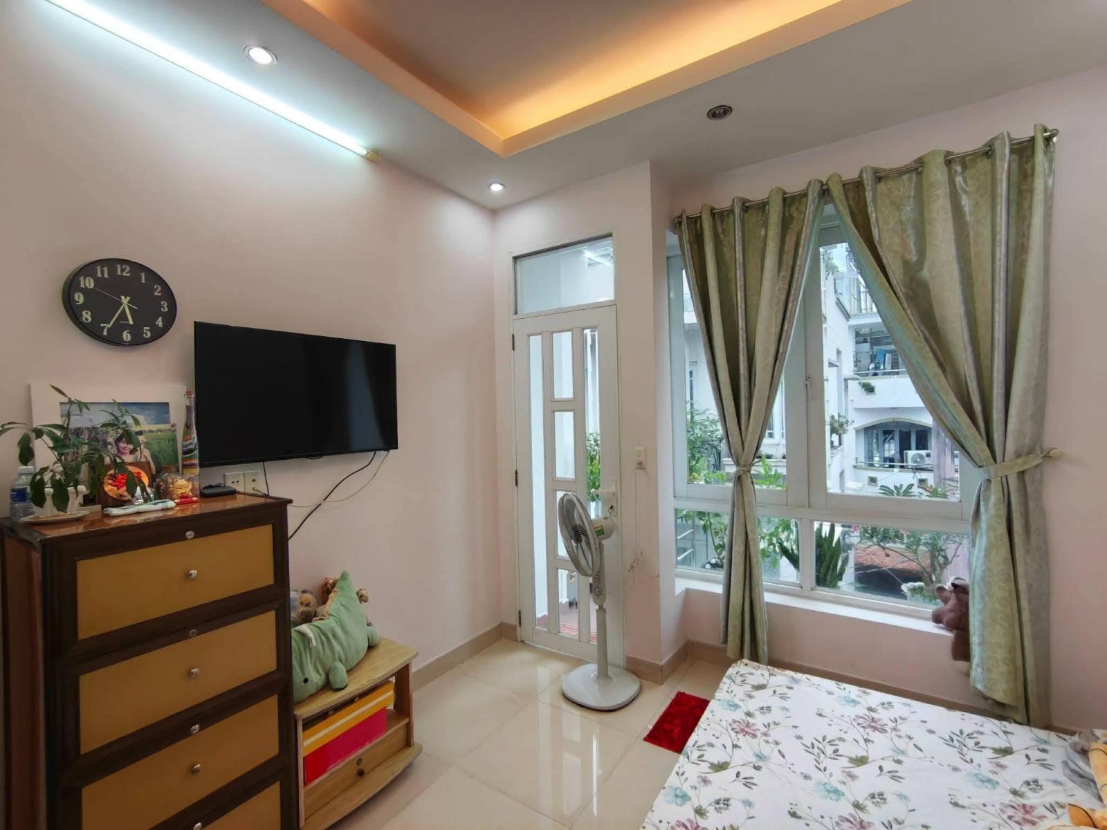 💥 TRUNG TÂM PHÚ NHUẬN – HẺM RỘNG – 4 TẦNG KIÊN CỐ – SỔ VUÔNG A4 – KHÔNG LỘ GIỚI 16008723