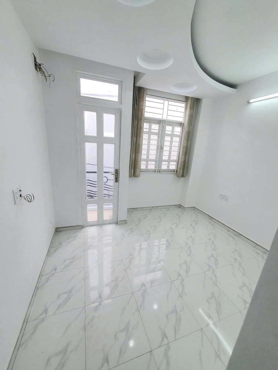 Nhà 3 tầng mới hẻm 653 Phạm Thế Hiển (P4Q8 cũ) P. Chánh Hưng. Giá 6,85 tỷ TL 16008731