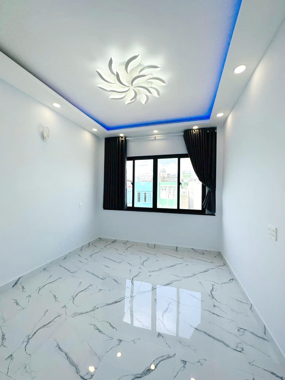 Nhà hẻm 14 Nguyễn Duy P9Q8 lửng/2 lầu/ST SHHC 16008751
