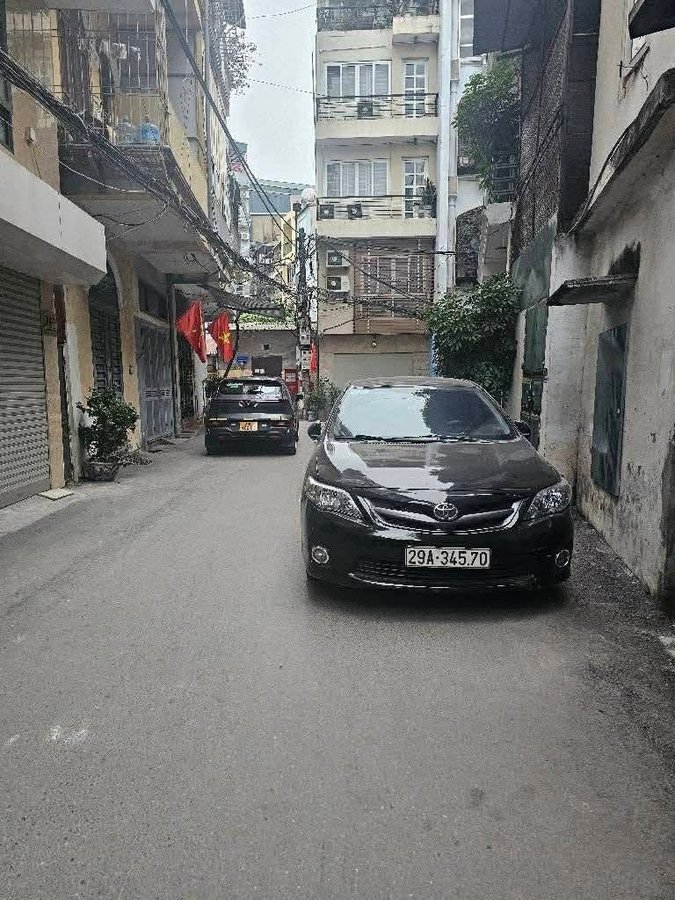 Bán Nhà Hoàng Văn Thái. Thanh Xuân. Ô Tô. DT 41m2. MT 3.2m. 4 Tầng. Giá 13.8 Tỷ. 16008876