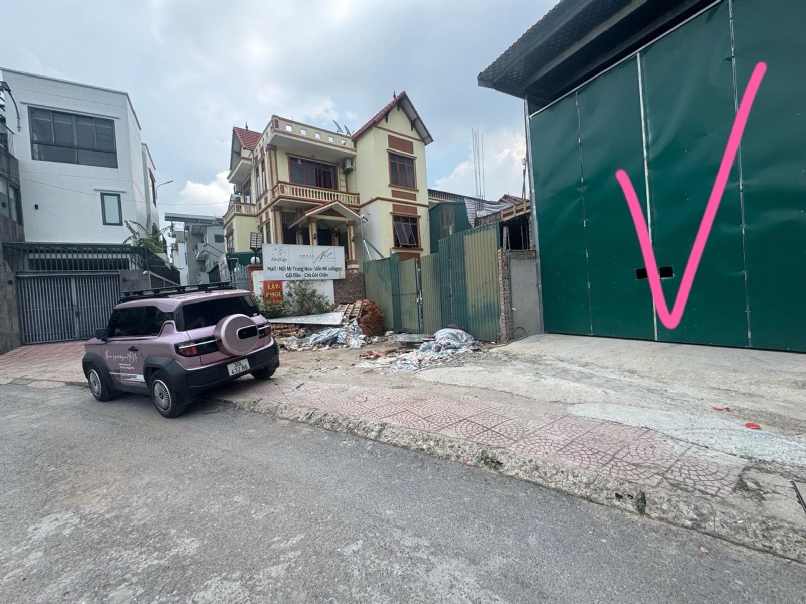 Bán Nhà Bát Khối 11 tỷ 86m ô tô đỗ cửa,vỉa hè view hồ 16008881