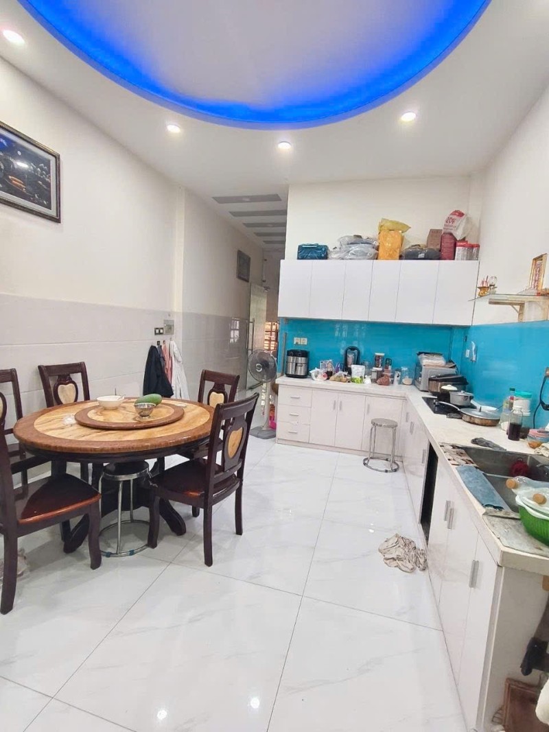 Bán nhà đường Man Thiện, Tăng Nhơn Phú A, Thủ Đức, TP HCM. DT  75m2, 4 tầng, giá 7.48 tỷ, sổ hồng 16008884
