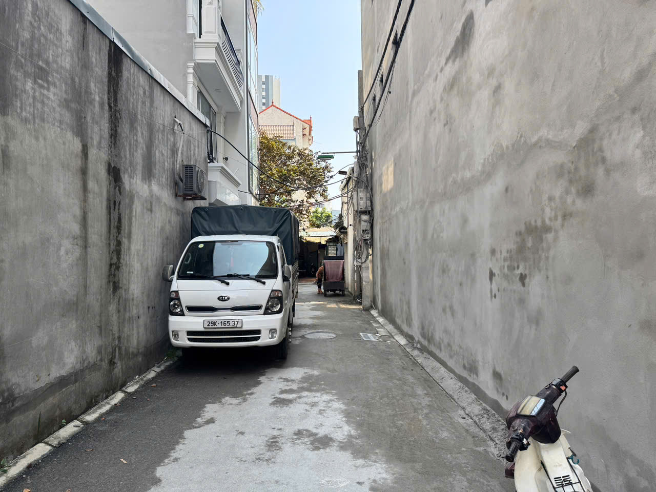 BÁN NHÀ 5 TẦNG CỬU VIỆT – GIA LÂM  55 m2 CÓ THANG MÁY – Ô TÔ ĐỖ CỬA, LH 0985865658 16008887