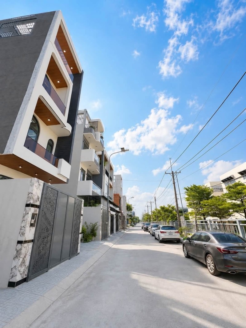Bán nhà 4 tầng, 56m2 Tỉnh lộ 43, Tam Bình, Thủ Đức, TP HCM, sổ hồng riêng. Giá 6,12 tỷ. 16008889