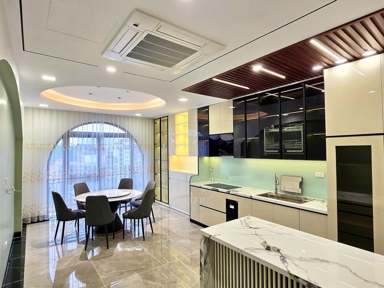 🔥 NHÀ PHÂN LÔ 918 QUÂN ĐỘI – VỈA HÈ, Ô TÔ TRÁNH – THANG MÁY – GARA 2 Ô TÔ – VIEW HỒ PHÚC ĐỒNG 💎 16008893