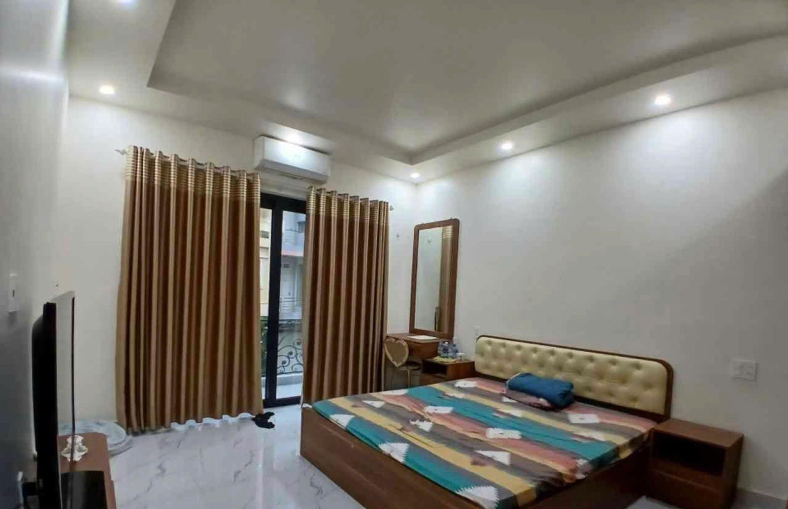 Bán nhà đường Lê Hồng Phong - Nhà dân tự xây 70m2, thang máy, vị trí đẹp 16008970