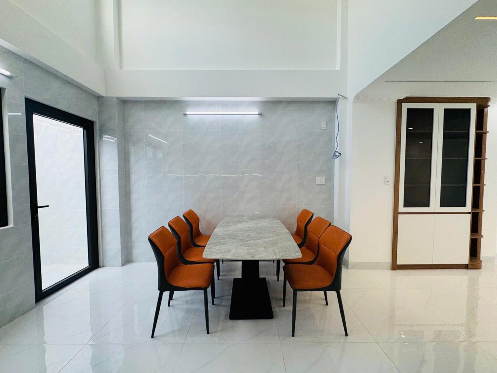 Bán nhà Hà Huy Giáp, Thạnh Lộc, Quận 12, 58m2, hẻm ô tô, 6PN, nhỉnh 6 tỷ 16008987