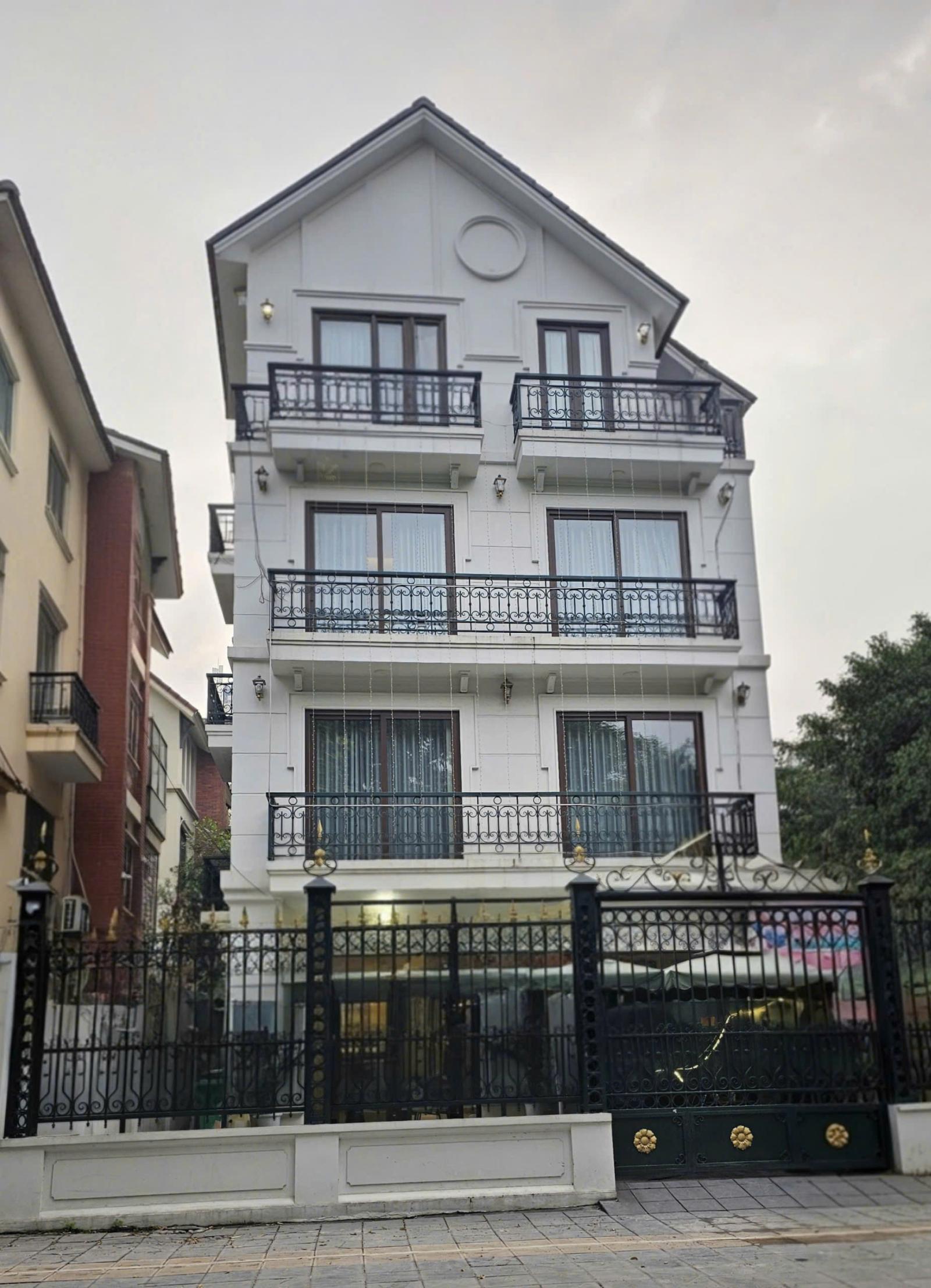 Cho thuê nhà, Quang Trung, Thợ Nhuộm, Trần Quốc Toản, 306m2x 4T -67 tr 16009035