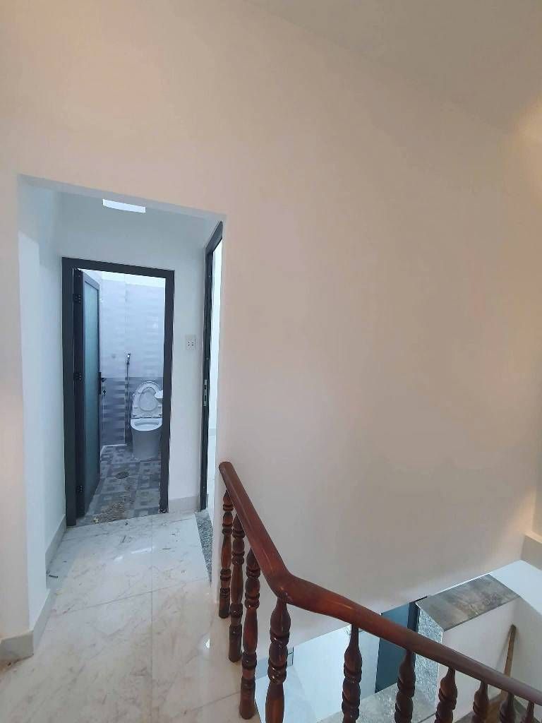 Bán nhà Hiep thành q12 4x17 [ 4 tầng xe hơi ] nhỉnh 5 tỷ 16009051