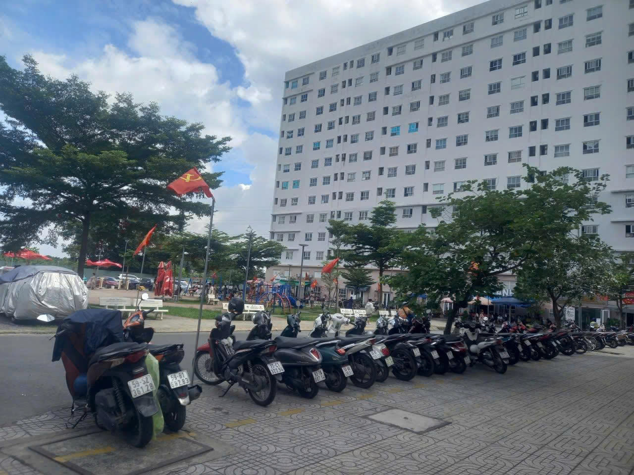 SANG NHƯỢNG QUÁN CAFE GÓC 2 MẶT TIỀN – CHỈ 90 TRIỆU Đường số 12, P. Trường Thọ, TP. Thủ Đức 16009062