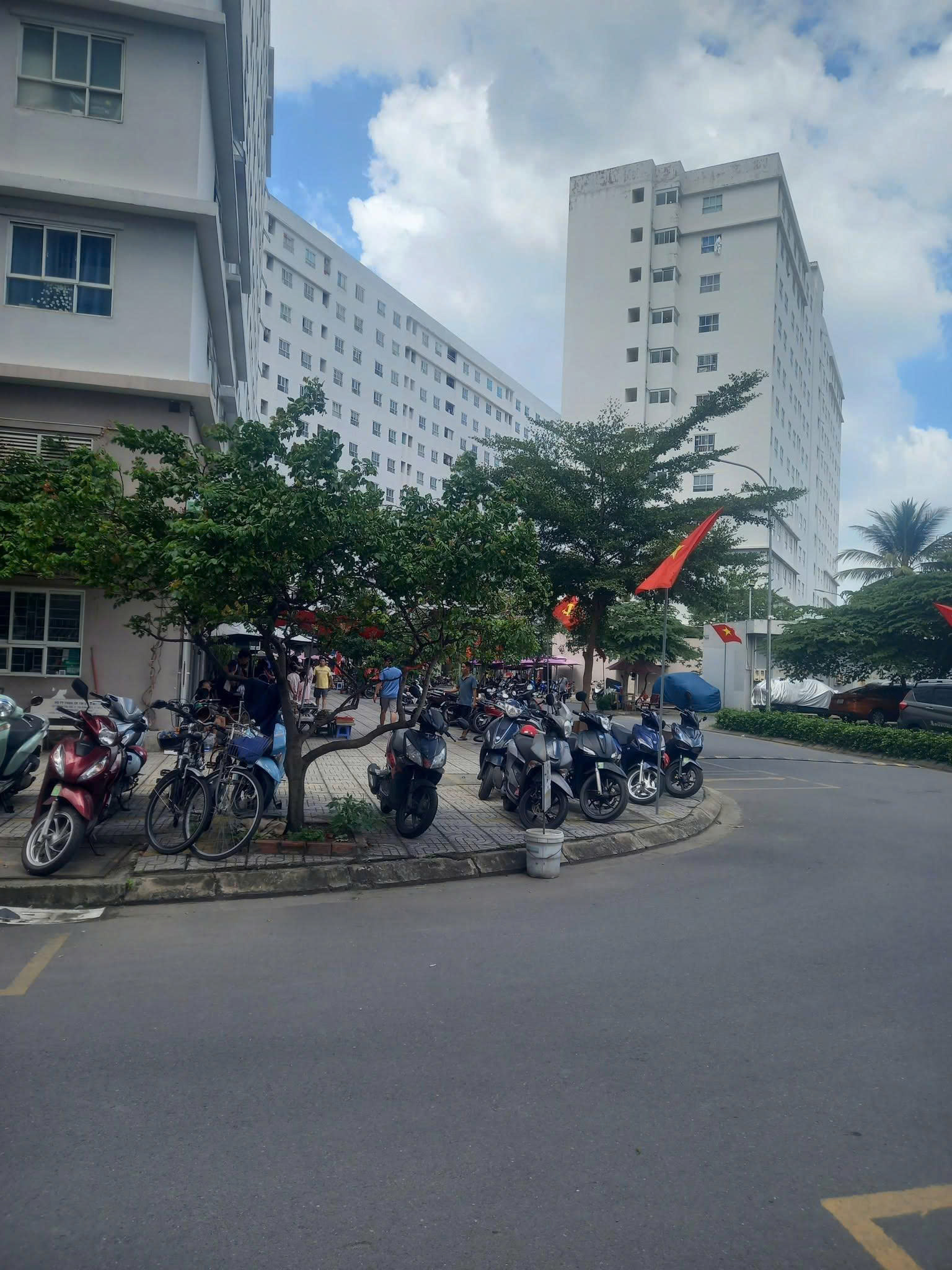 SANG NHƯỢNG QUÁN CAFE GÓC 2 MẶT TIỀN – CHỈ 90 TRIỆU Đường số 12, P. Trường Thọ, TP. Thủ Đức 16009062