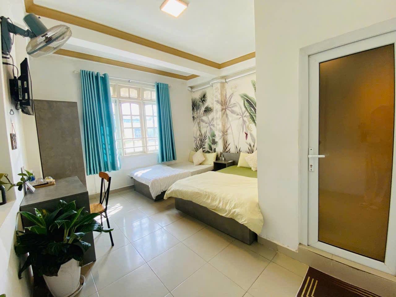 Cần sang nhượng homestay 12 phòng Bà Triệu giá 18 triệu tại Đà Lạt Lâm Đồng 16009065