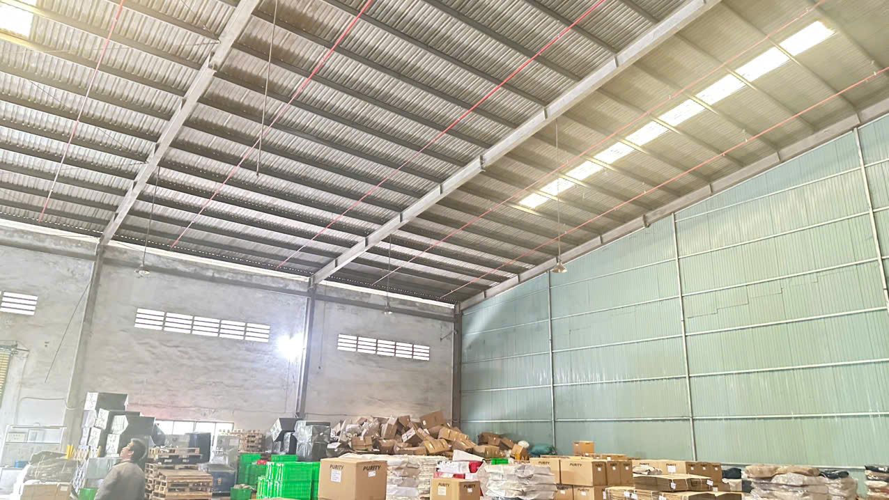 XT218 Nhà Xưởng kiên cố, xưởng trống sẵn sàng bàn giao hoạt động lâu dài ổn định 16009074
