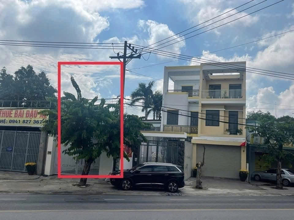 CẦN BÁN GẤP NHÀ MẶT TIỀN KINH DOANH – GIẢM SỐC 1,7 TỶ TẠI DĨ AN - BÌNH DƯƠNG 16009102