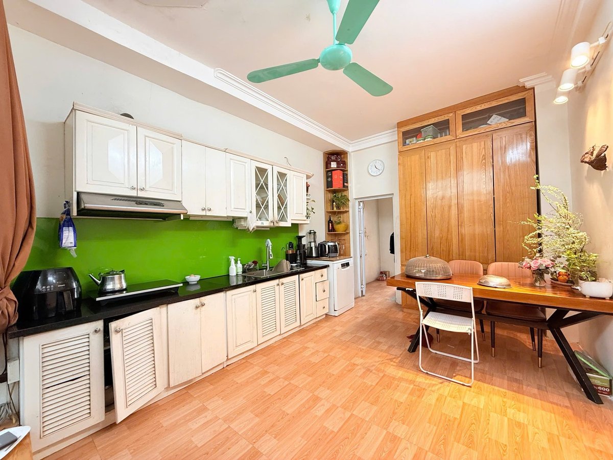 Bán Nhà Hoàng Văn Thái. Thanh Xuân. Ô Tô. DT 35m2. MT 3.4m. 5 Tầng. Giá 12.5 Tỷ. 16009111