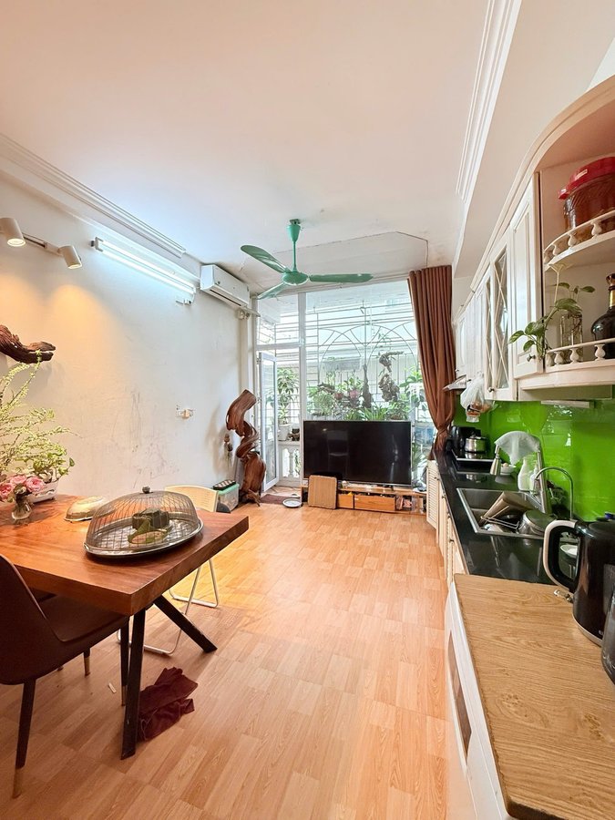 Bán Nhà Hoàng Văn Thái. Thanh Xuân. Ô Tô. DT 35m2. MT 3.4m. 5 Tầng. Giá 12.5 Tỷ. 16009111