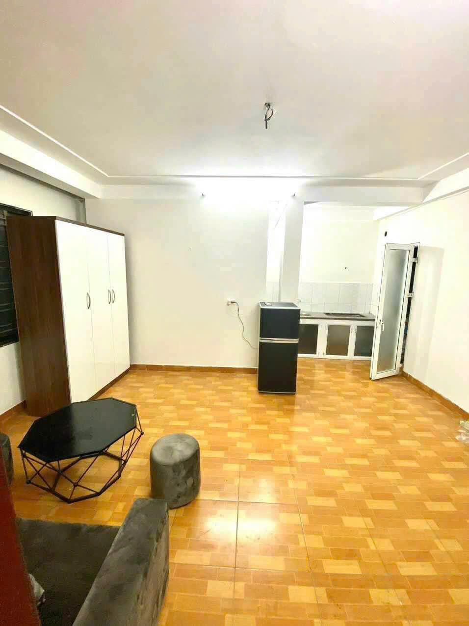 Cho Thuê Căn 2PN 1PK giá rẻ 6tr3 cực đẹp Ngõ 521 Trương Định, Hoàng Mai 16009144