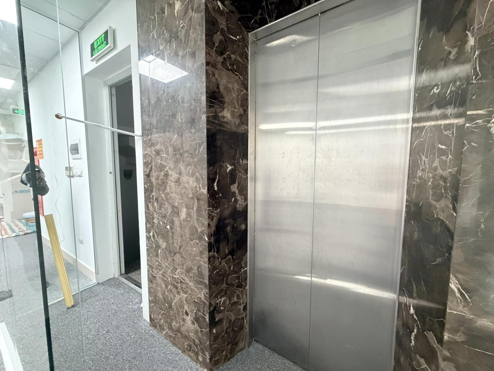 🔅 BÁN TÒA NHÀ VĂN PHÒNG PHỐ KHÚC THỪA DỤ 150M2 9T MT 9M, CHỈ 115 TỶ 🔅 16009152