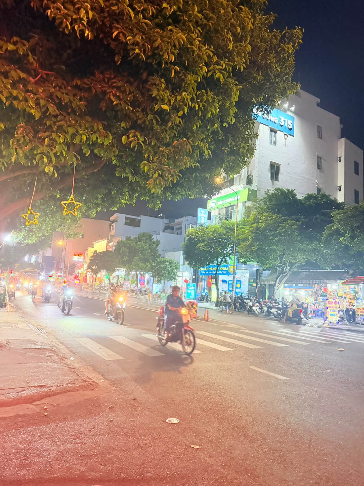 NGUYỄN SƠN – HẺM TẢI SÁT MẶT TIỀN – 99M² NGANG 4.1M – 2 TẦNG 10.2 TỶ TL 16009218