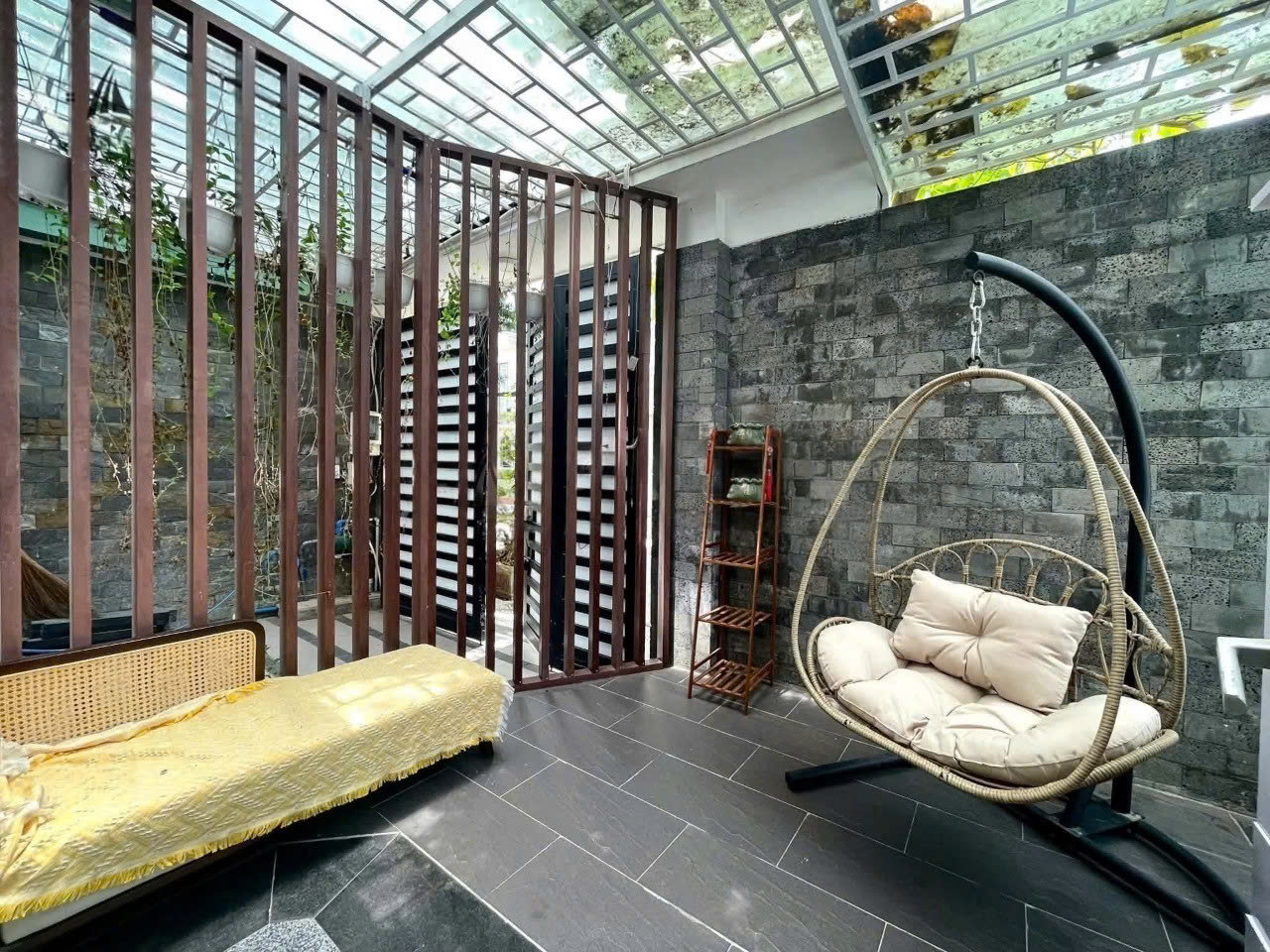 PASS LẠI PHÒNG STUDIO SANG XỊN, CÓ SÂN VƯỜN CẠNH ĐẢO KIM CƯƠNG, QUẬN 2 ,TPHCM 16009228