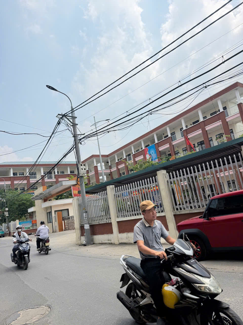 SANG NHƯỢNG QUÁN CAFE – ĐỒ ĂN  MẶT BẰNG GẦN 200M² TẠI HÀ NỘI 16009276