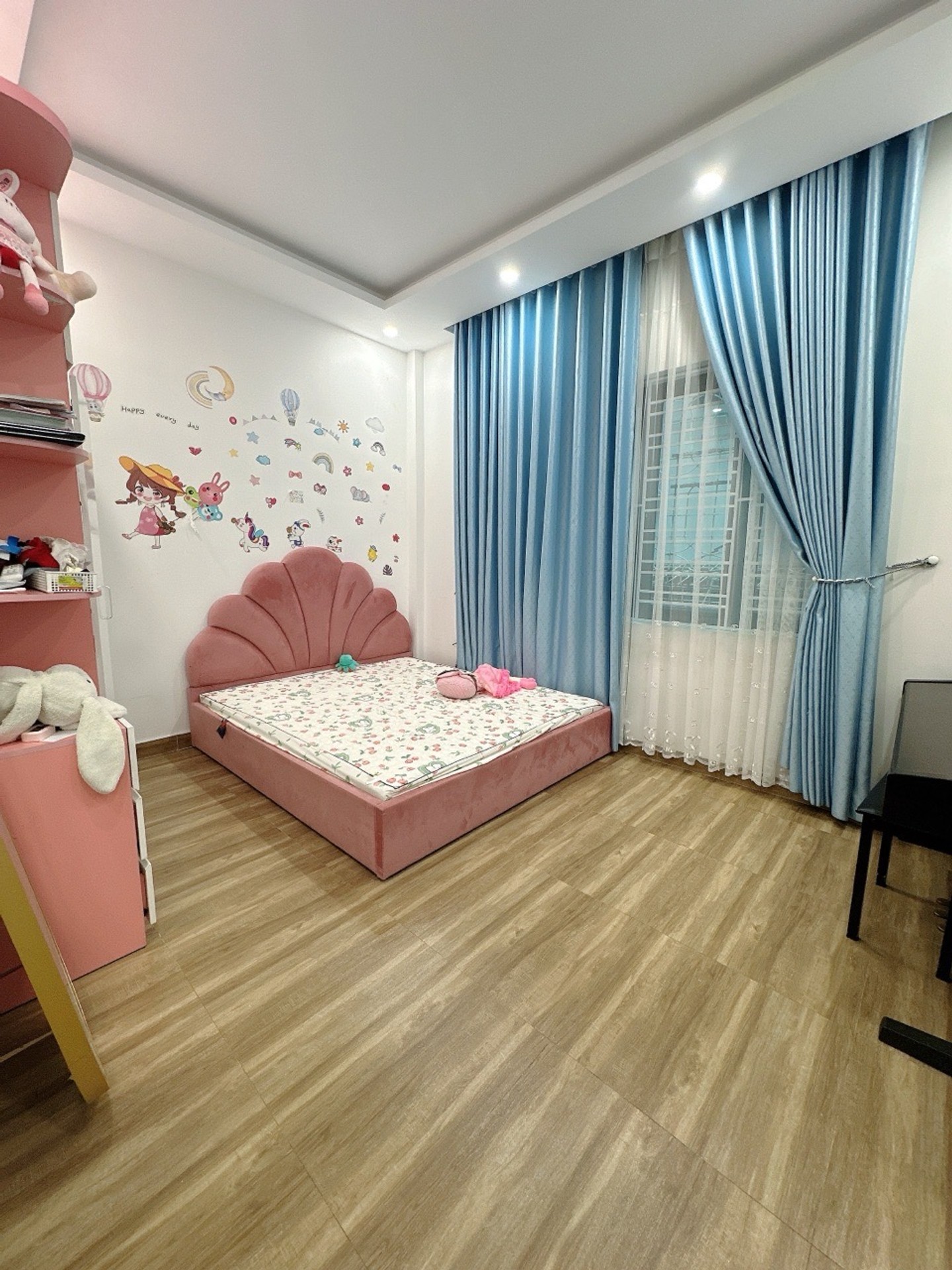 Bán nhà mặt đường Tuyến 2 Lê Văn Thuyết - 90m2, 4 tầng, vị trí đẹp Quán Nam 16009365