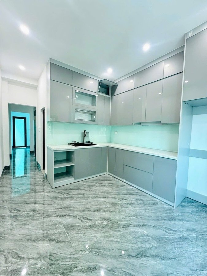 Bán Nhà Đường Láng. Đống Đa. 5 Tầng Thang Máy. Ô Tô. DT 36m2. MT 3.5m. Giá 13.8 Tỷ. 16009368