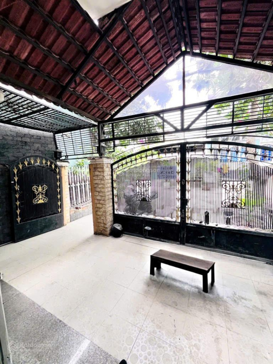 Nhà bán gần Ủy ban Bình Hưng, ngang 6x16m, 4 tầng, nhỉnh 10 tỷ 16009375