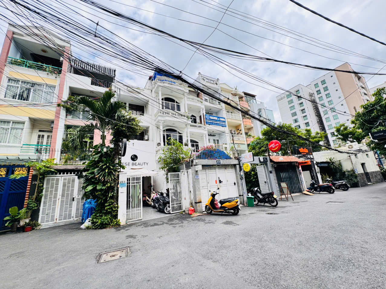 QUẬN 1: BÁN NHÀ 2 TẦNG MẶT TIỀN HXH VIP NGUYỄN BỈNH KHIÊM, P.SÀI GÒN- DT ĐẸP 4M*18,4M VUÔNG VỨC- 16009451