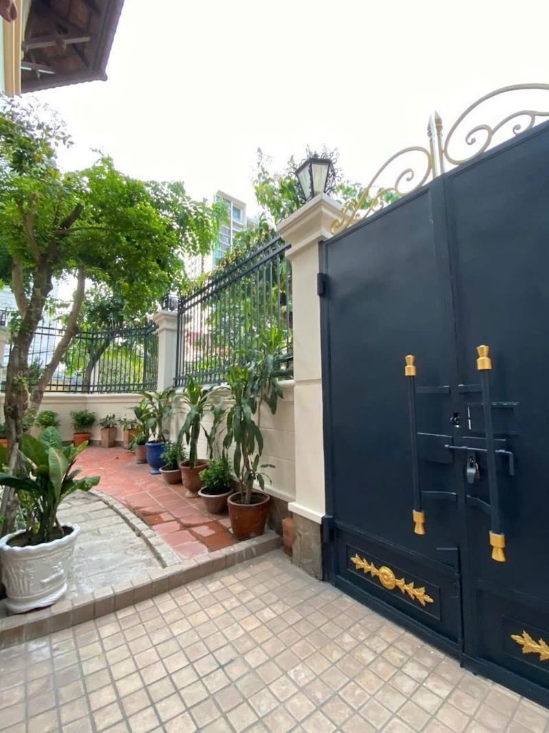 Bán biệt thự Nguyễn Văn Hưởng, Thảo Điền, 257m², HĐT $3.500/th - giá 80 tỷ 16009489