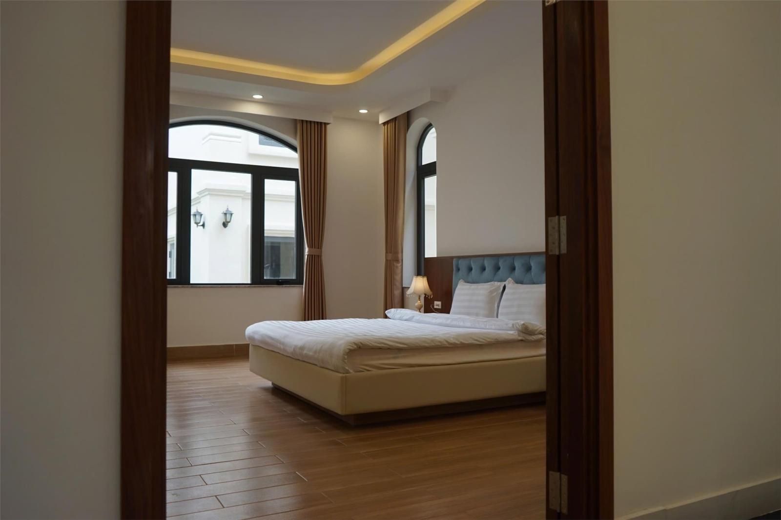 Sở Hữu 2 Căn Biệt Thự Nằm Trong Khu Villa KHU ROYAL Thiết Kế Hiện Đại, Sang Trọng - Đối Diện Mây 16009495