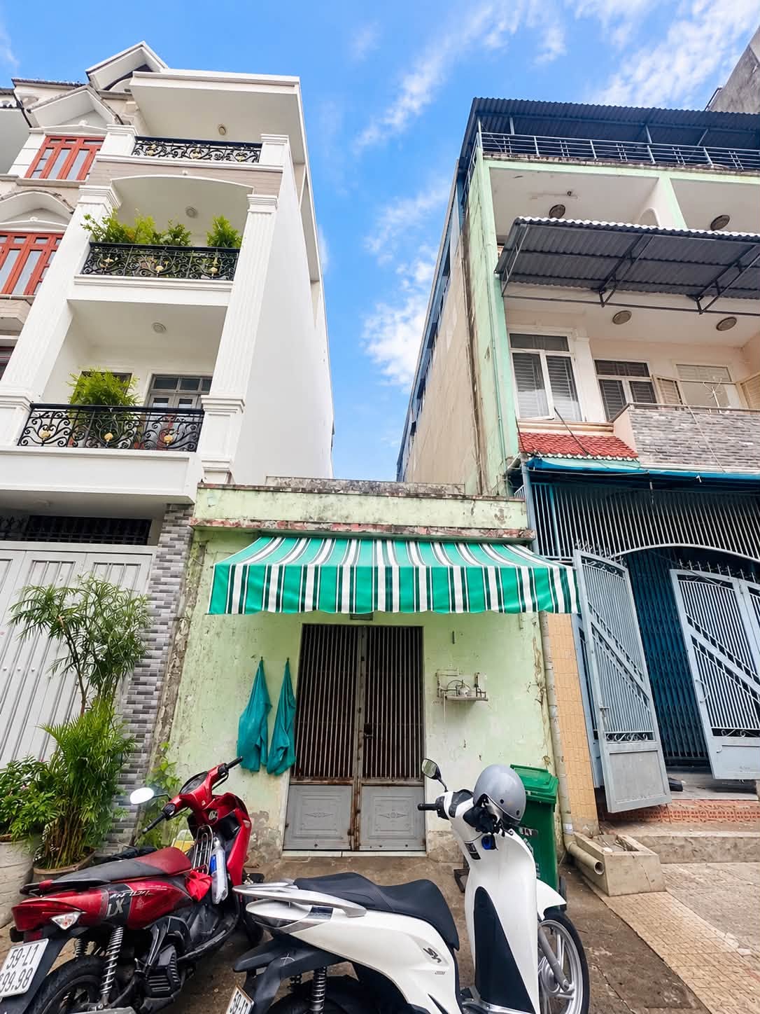 LÊ THÚC HOẠCH HẺM 8M – NHÀ C4 90M² KHÔNG LG – SẴN DÒNG TIỀN NHỈNH 7 16009529