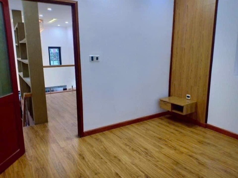 Bán nhà 2 tầng đường Số 9, Linh Xuân, Thủ Đức, TP HCM. DT 65m2, sổ hồng riêng, giá 4.68  tỷ. 16009550