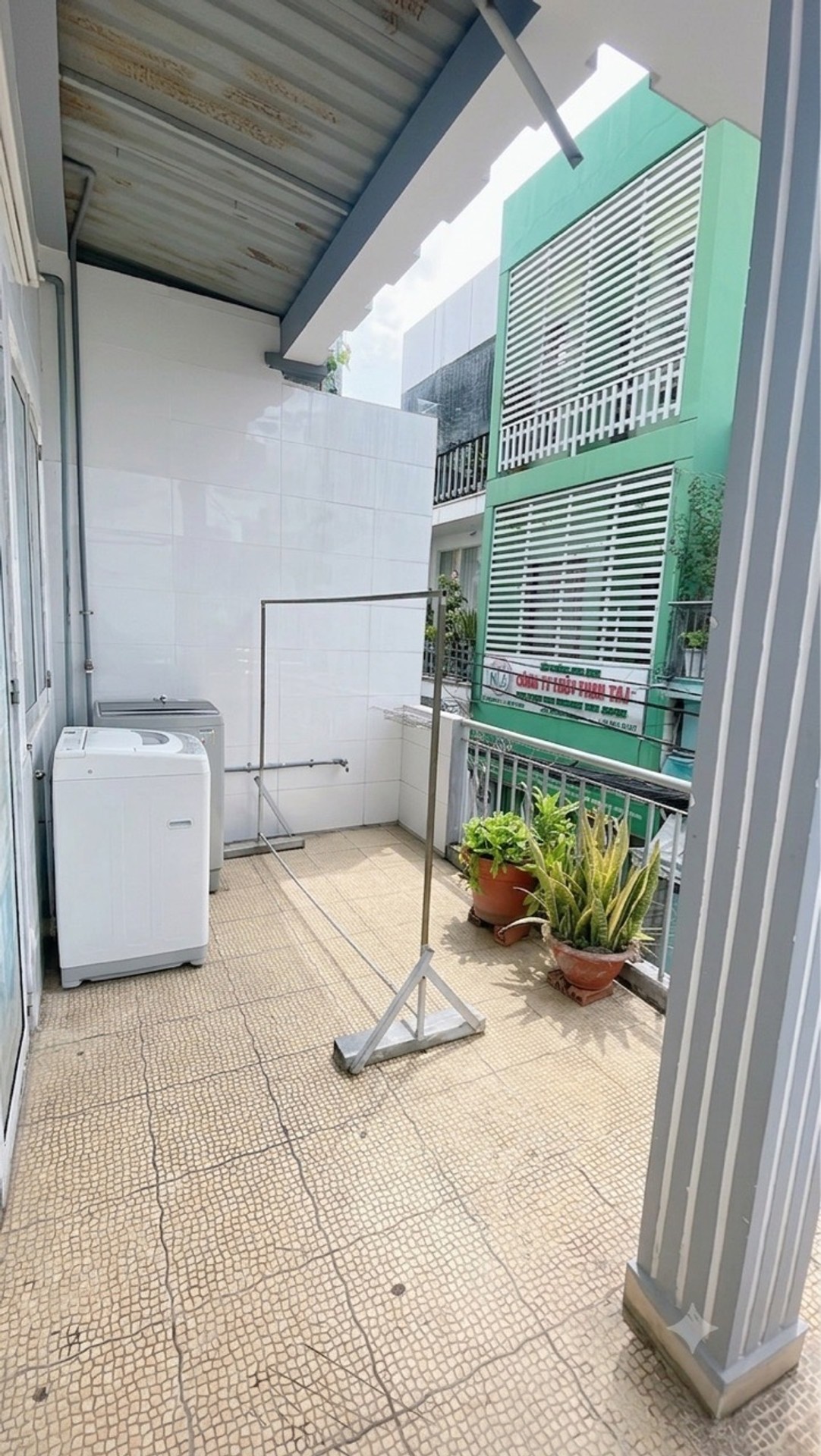 (SIÊU PHẨM) - MẶT TIỀN KINH DOANH - 35/47M2 (3.5❌10) - 2 TẦNG ĐÚC BTCT - HẺM 5M XE HƠI THÔNG NGUYỄN 16009635