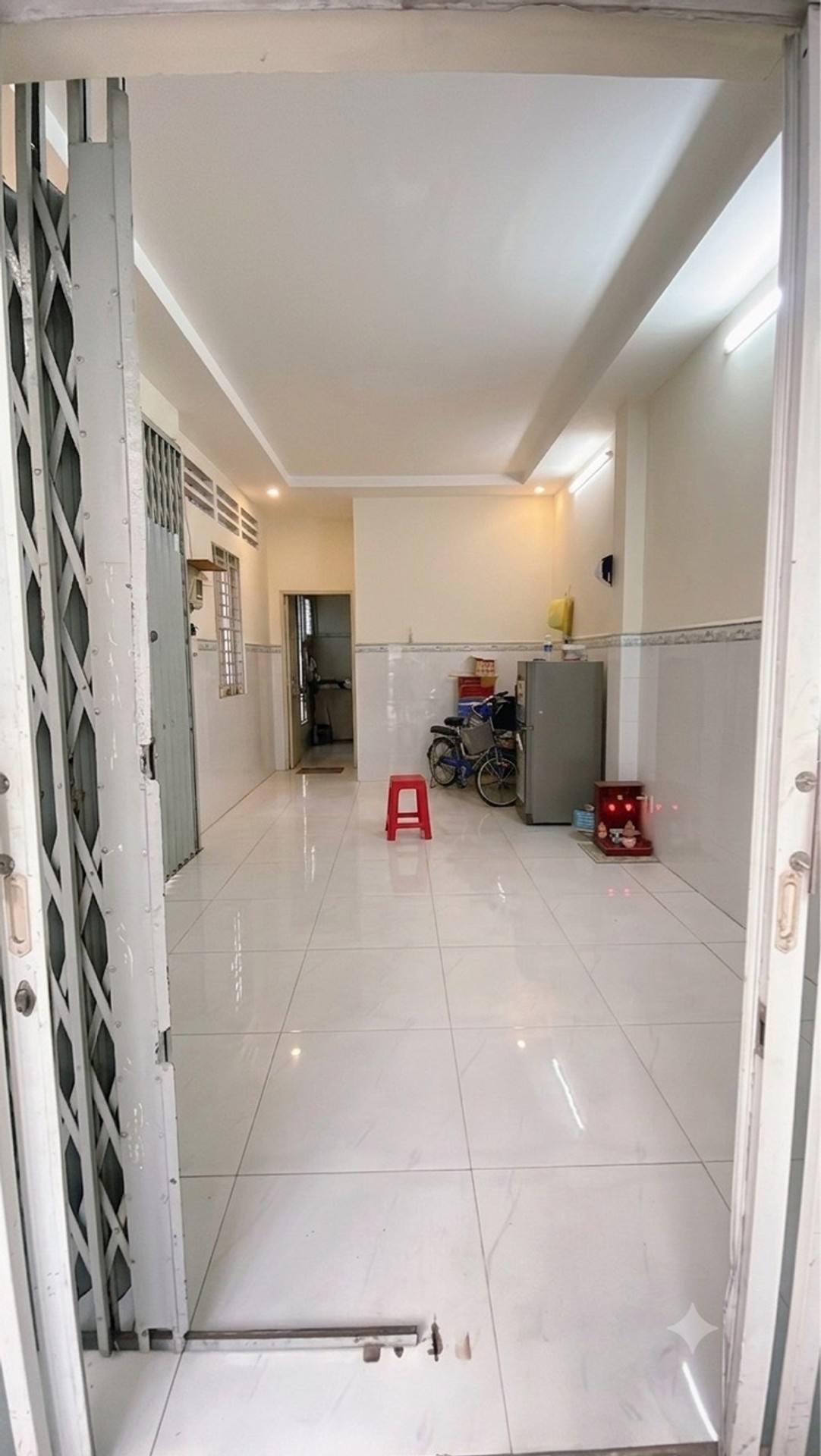 (SIÊU PHẨM) - MẶT TIỀN KINH DOANH - 35/47M2 (3.5❌10) - 2 TẦNG ĐÚC BTCT - HẺM 5M XE HƠI THÔNG NGUYỄN 16009635