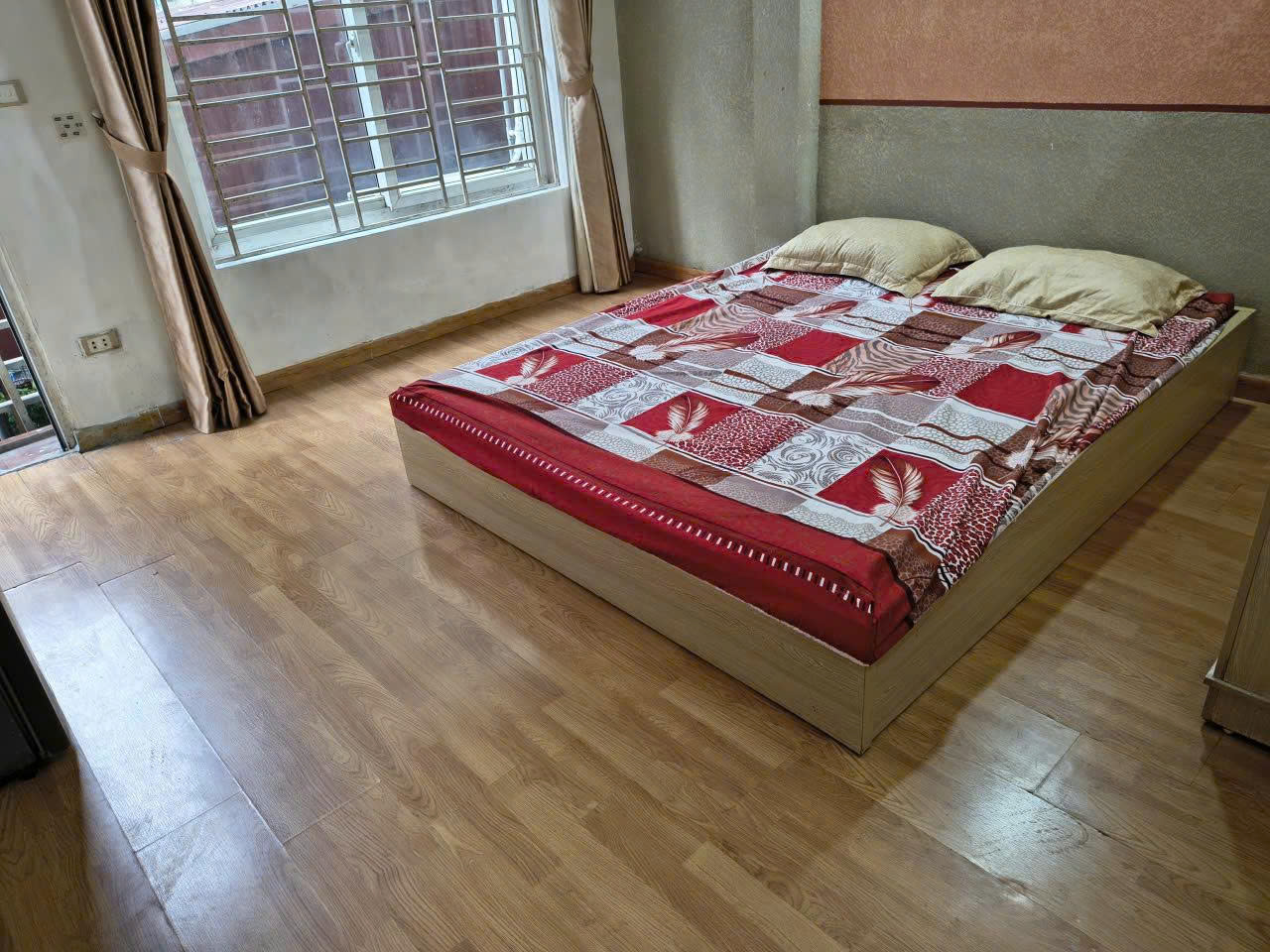 HOMESTAY BIỂN XANH - CHO THUÊ PHÒNG NGÕ 105 LÁNG HẠ GẦN YÊN LÃNG VÀ THÁI HÀ 16009647