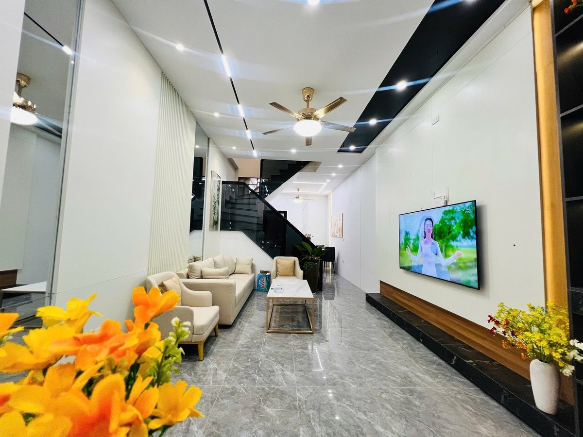 Bán Nhà Hoàng Văn Thái. Thanh Xuân. Ô Tô. DT 42m2. MT 4m. 5 Tầng. Giá 13.9 Tỷ. 16009653
