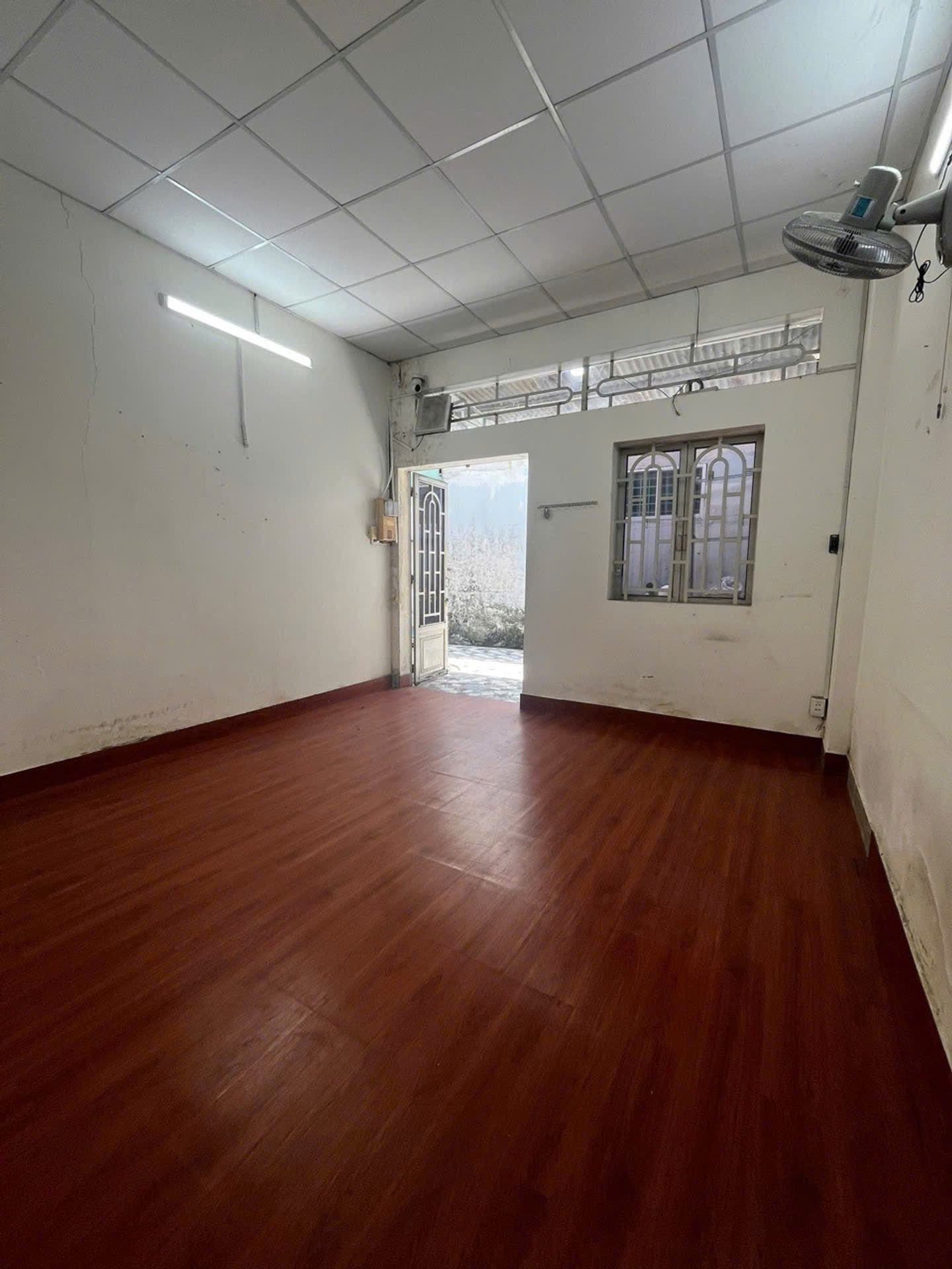 BÁN NHÀ ĐẸP – ĐÔNG HƯNG THUẬN, QUẬN 12 – GIÁP GÒ VẤP - CÓ DÒNG TIỀN 16009733