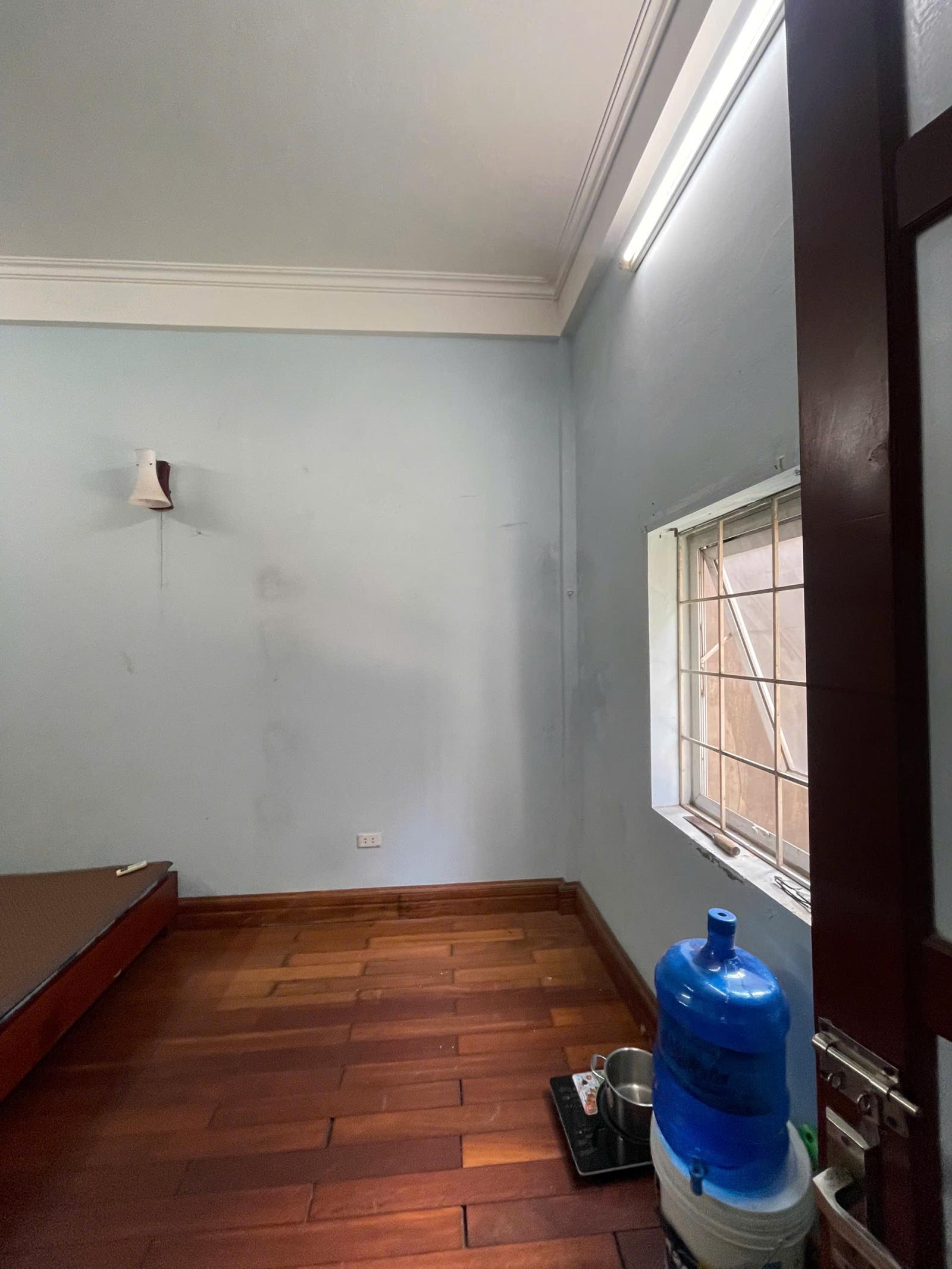 NHƯỢNG PHÒNG TRỌ TẠI 269 LẠC LONG QUÂN, TÂY HỒ, HÀ NỘI 16009765