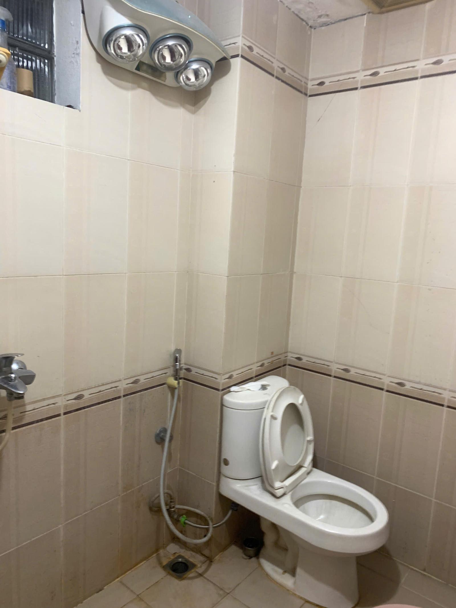 NHƯỢNG PHÒNG TRỌ TẠI 269 LẠC LONG QUÂN, TÂY HỒ, HÀ NỘI 16009765