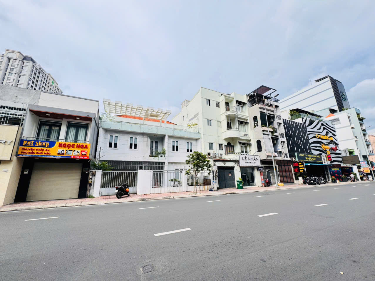 QUẬN 1: NGANG LỚN ĐẸP 12,4M*15,5M- BÁN NHÀ 3 TẦNG MẶT TIỀN ĐÀO DUY ANH, P.ĐỨC NHUẬN - PHÙ HỢP XÂY 16009819