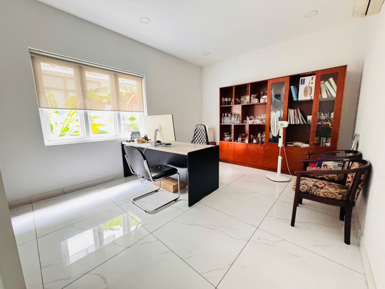 QUẬN 1: NGANG LỚN ĐẸP 12,4M*15,5M- BÁN NHÀ 3 TẦNG MẶT TIỀN ĐÀO DUY ANH, P.ĐỨC NHUẬN - PHÙ HỢP XÂY 16009819