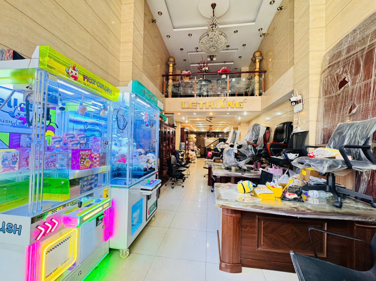 QUẬN 3: BÁN TÒA NHÀ 7 TẦNG MẶT TIỀN NGUYỄN THỊ MINH KHAI, P.BÀN CỜ- 4M*20M- CHÍNH CHỦ 0938676685 16009836