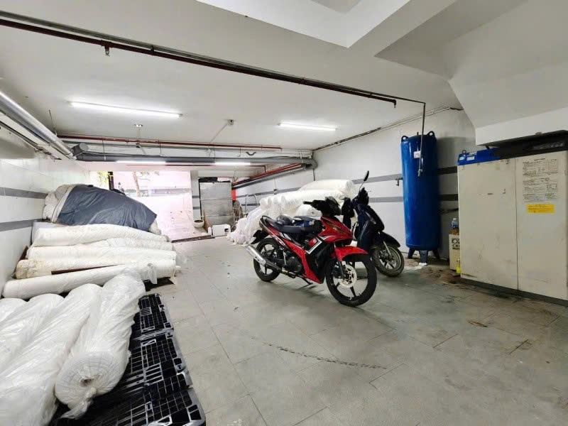 Bán nhà Mặt tiền Lê Niệm - gần Nguyễn Sơn, 6,1x19m, 7 tầng + Hầm, HĐT 50 tr, Sỏ A4, 22,9 Tỷ 16009944