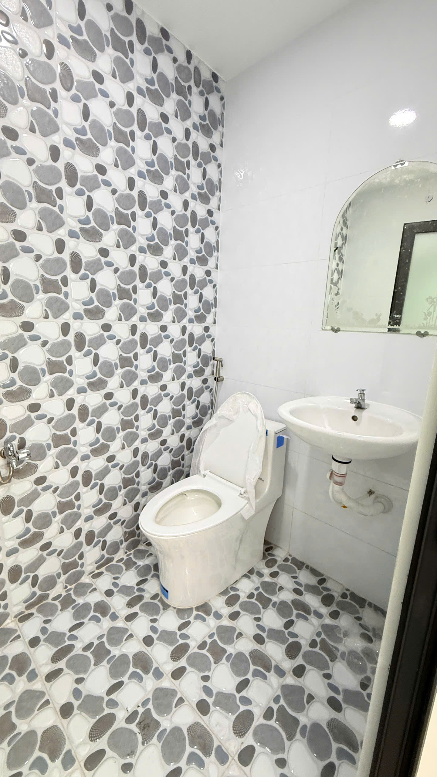 Nhà 2lầu/ST SHHC Hưng Phú P10Q8 P.Chánh Hưng 16009961