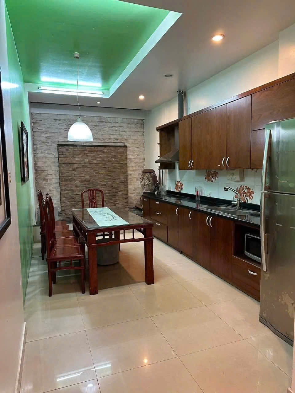 CHO THUÊ NHÀ RIÊNG  NGUYỄN VĂN HUYÊN – CẦU GIẤY  75M² × 4 TẦNG  4PN  18 TRIỆU/THÁNG 16009965